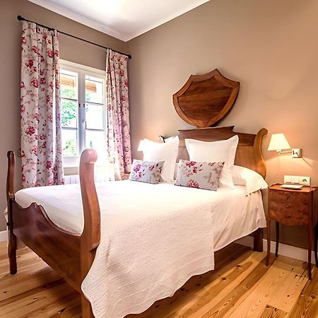 Torroella de Fluviá Lhort De Sant Cebria B&B 외부 사진