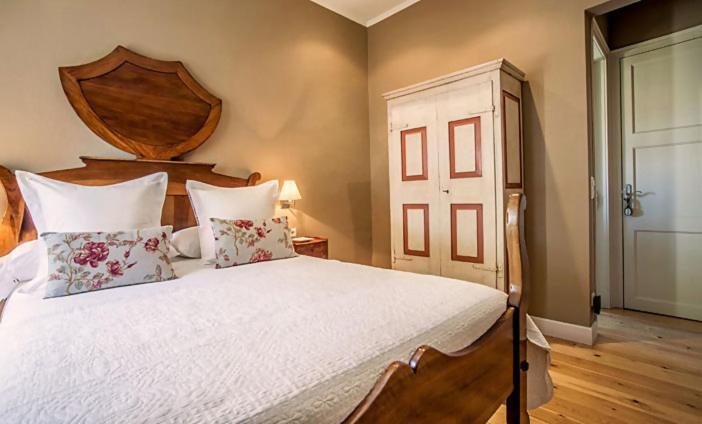Torroella de Fluviá Lhort De Sant Cebria B&B 외부 사진