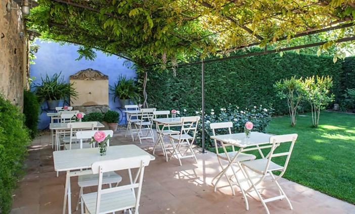 Torroella de Fluviá Lhort De Sant Cebria B&B 외부 사진