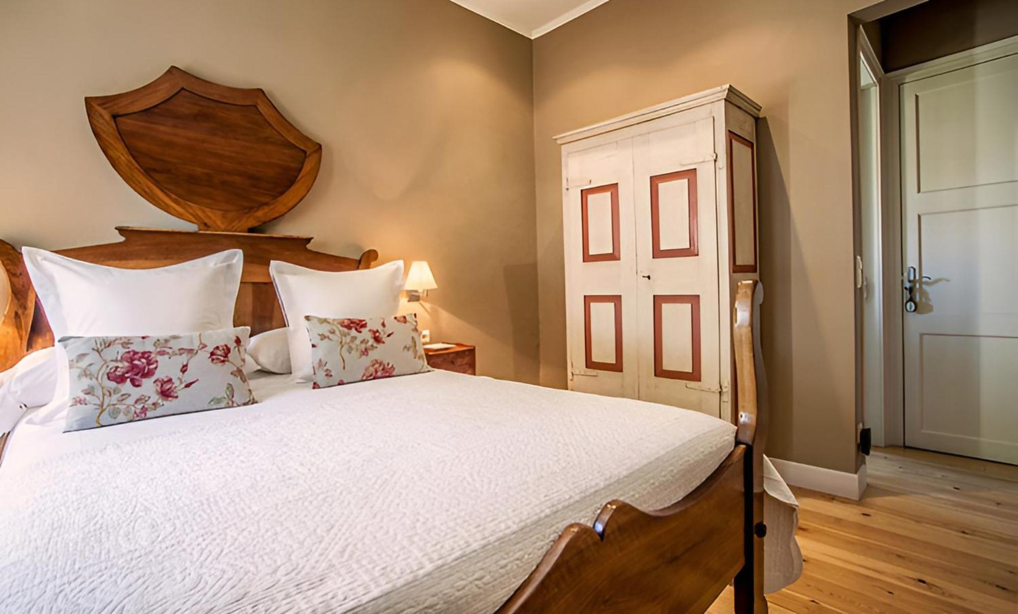 Torroella de Fluviá Lhort De Sant Cebria B&B 외부 사진