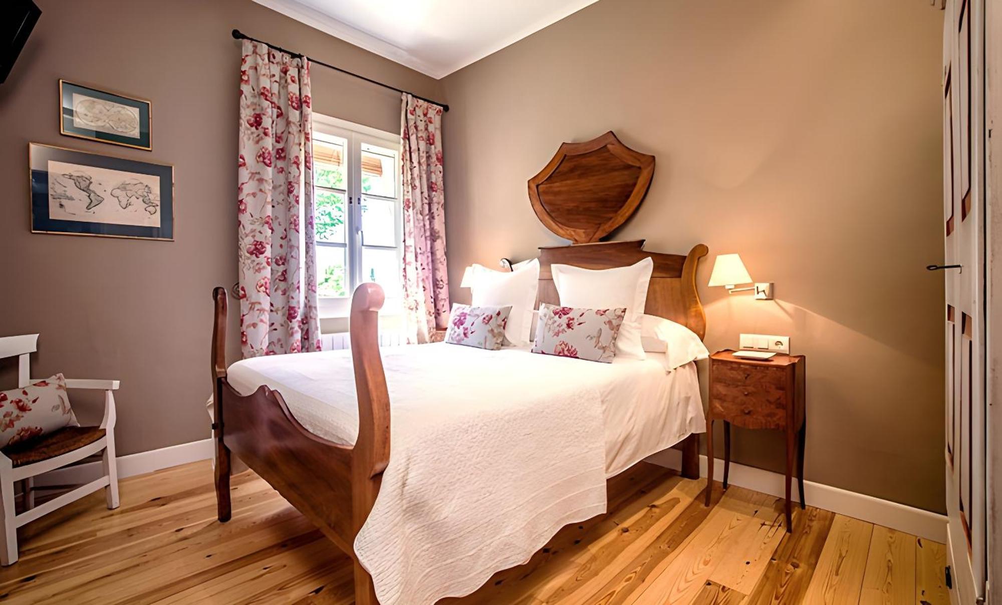 Torroella de Fluviá Lhort De Sant Cebria B&B 외부 사진